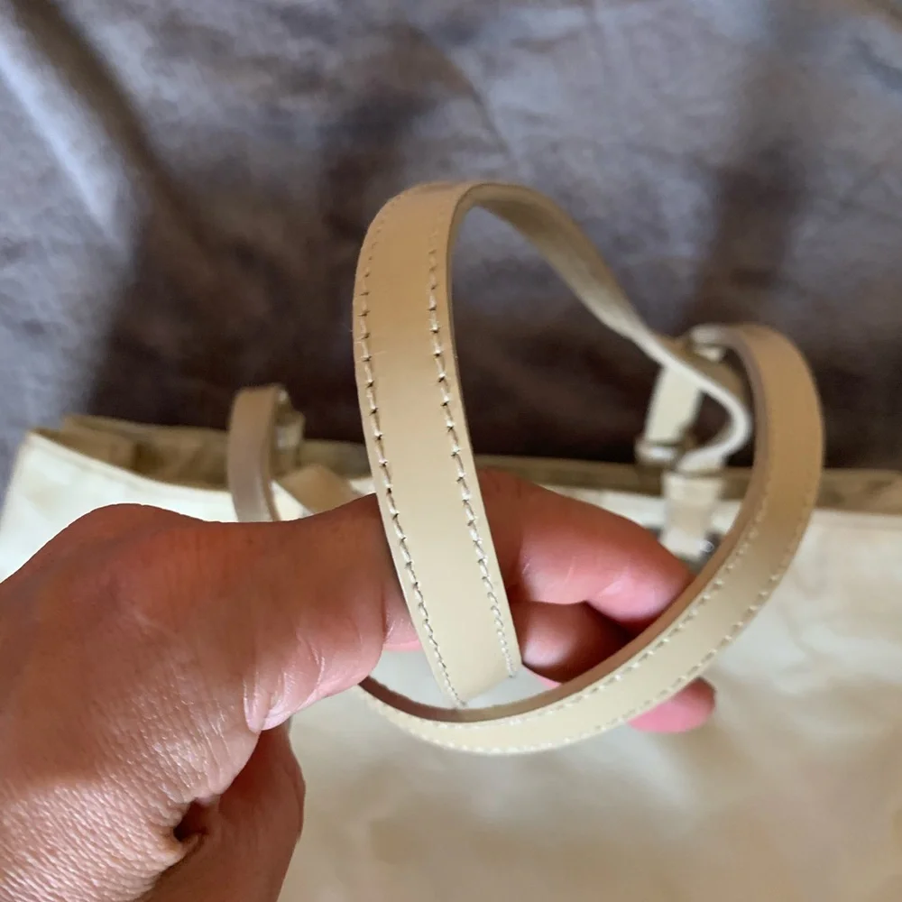 Auth Cream Prada medium shoulder bag - Picture 12 of 13